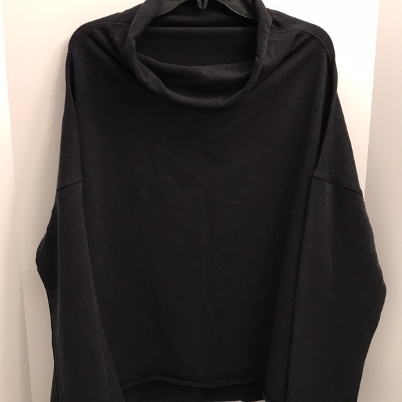 Nike yoga sweat shirt loose fit. - Picture 3 of 5